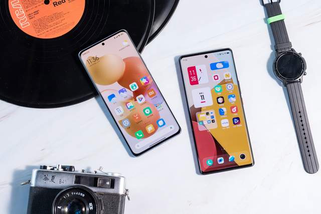 iqoo|骁龙8旗舰对比:iQOO 9 Pro和小米12 Pro谁更值得入手?