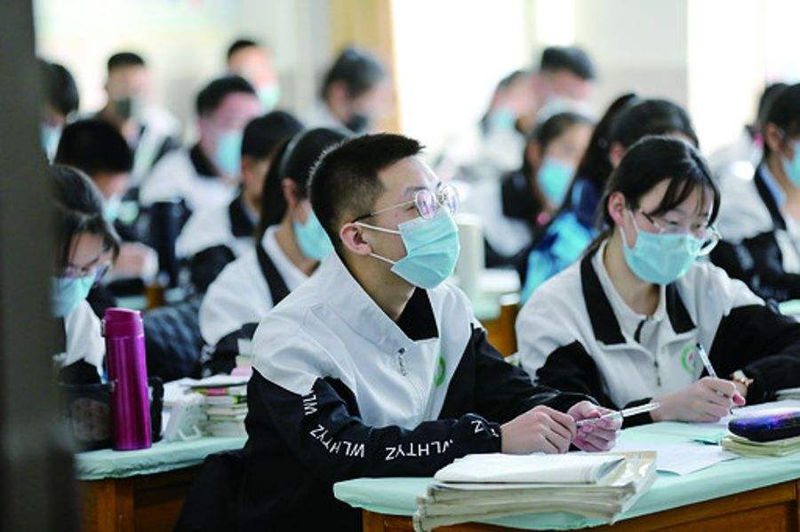浙江杭州一女子点外卖，吃出了“异物”要求赔偿，商家：狮子大开口