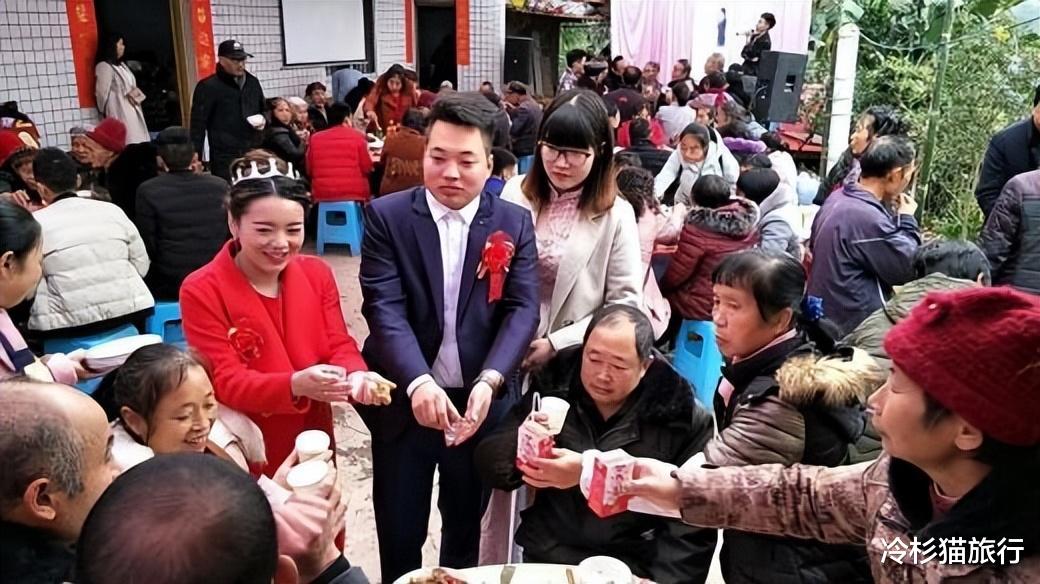 安徽酒席再现“奇葩”事:不收彩礼,但是酒要自己带,怎么回事?