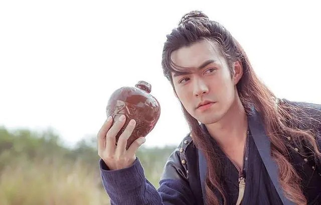 胡歌|五官不端正就别演古偶了，所谓“玉面小郎君”，还得看这10位明星