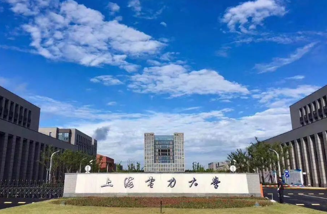 大学|深受国家电网青睐的3所大学,录取分数不算高,有机会拿到铁饭碗