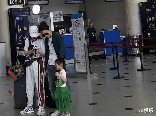 戚薇|李承铉官宣二胎儿子,戚薇发文“又一只”,网友却追问面膜后续