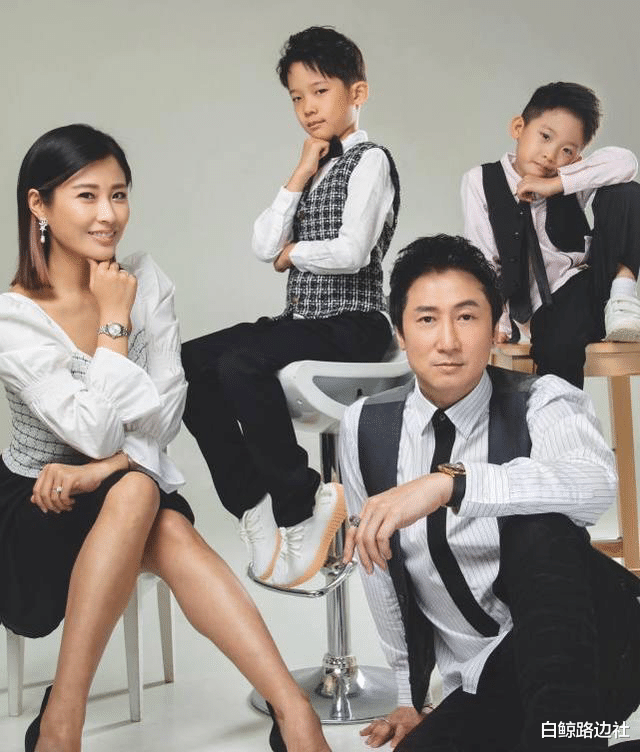 洪金宝|洪金宝儿子庆结婚十周年!晒照高调表白妻子,俩娃继承母亲高颜值