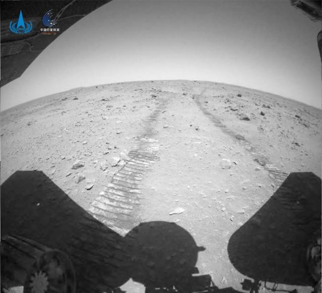 祝融号怎么了?火星北半球初春已经到来,为何它没有苏醒?
