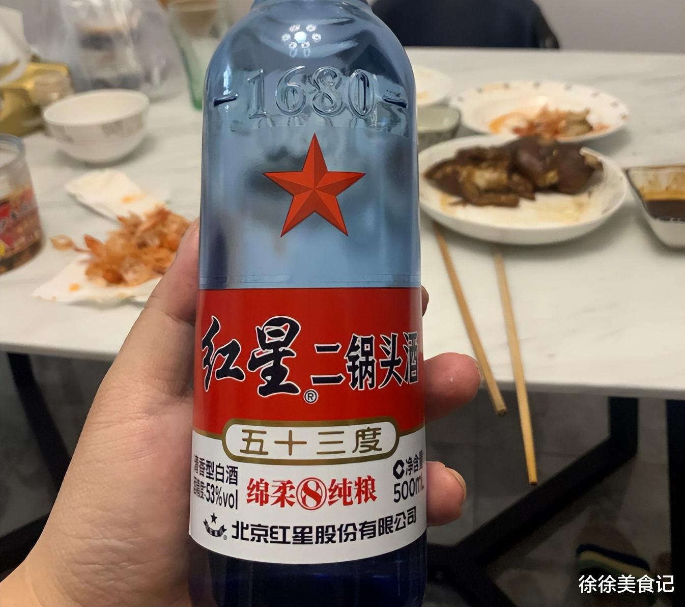 我国4款“裸瓶酒”，不含1滴香精，100%纯酿，却因价格不受人待见