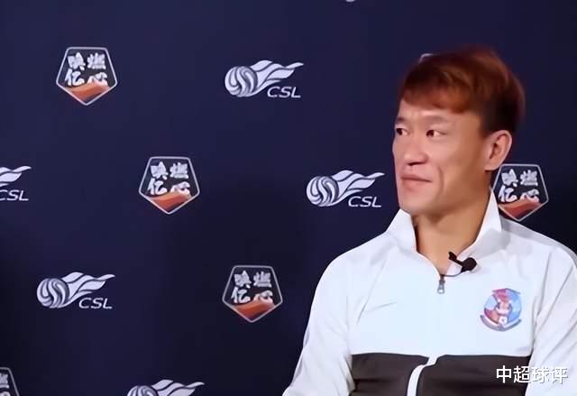 教练|中国又一个郑智：40岁前国足核心首次出任职业俱乐部主教练！