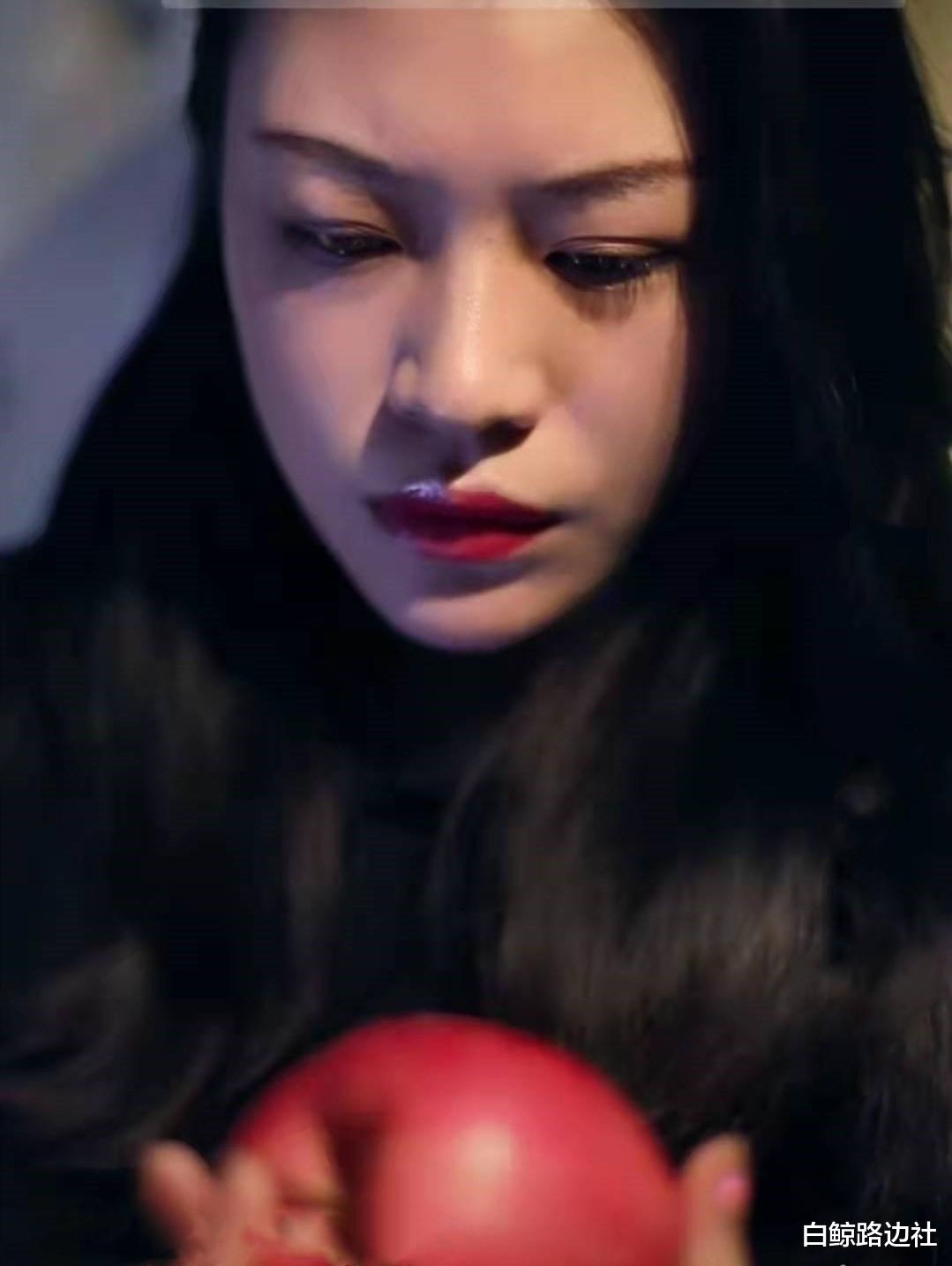 肖晓琳|汪峰前妻晒变装视频！漫画腿胜过章子怡，靠直播带货买400万豪车