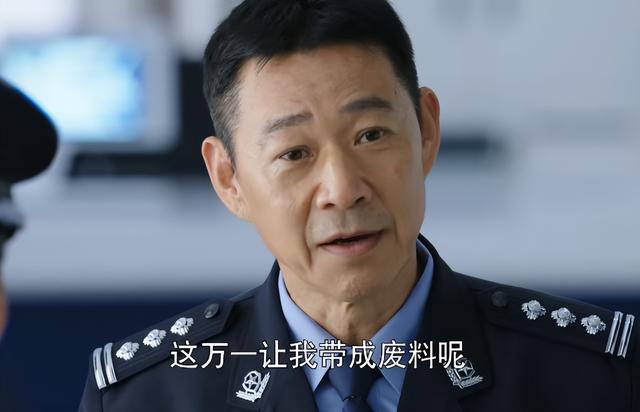 护卫者|《护卫者》全员实力派，老戏骨的表现更惊艳，同台飙戏的场景很吸睛