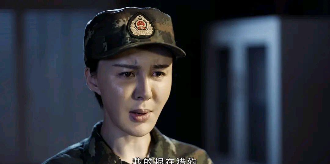 杨幂|从“嫩牛五方”到“小V脸”，杨幂的后遗症越来越明显了！