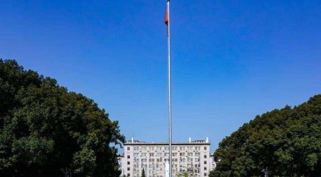 华为|“华为天才少年”成功逆袭，曾是学渣，如今却成了众人仰慕的人！