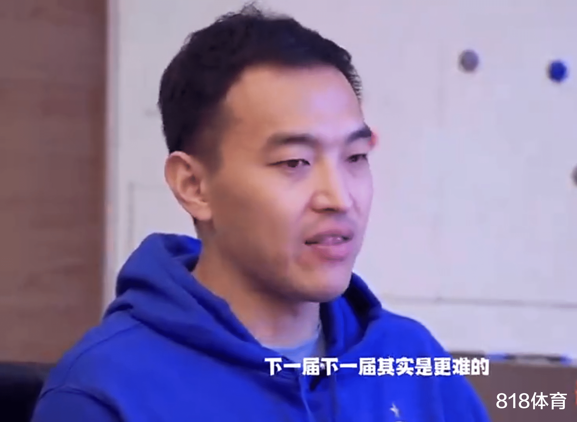 国足|冯潇霆预言: 下届世预赛国足会更难 下一代球员没成绩+联赛不正常