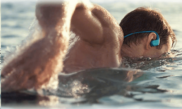 蓝牙耳机|游泳耳机品牌排行榜，真正能戴着游泳的蓝牙耳机