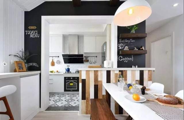 123㎡现代风三居室，无浓烈的色彩和凌厉的线条，反而有和谐之美