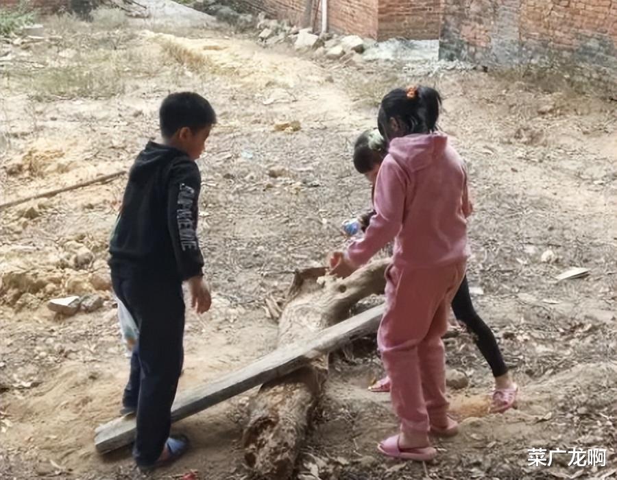 案例回顾:湖南22岁聋哑女子和新婚丈夫争执时,因气不过突然开口说话