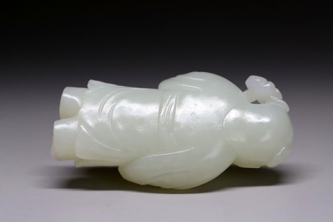 和田玉籽料|和田玉籽料“一级白 童子执灵芝”