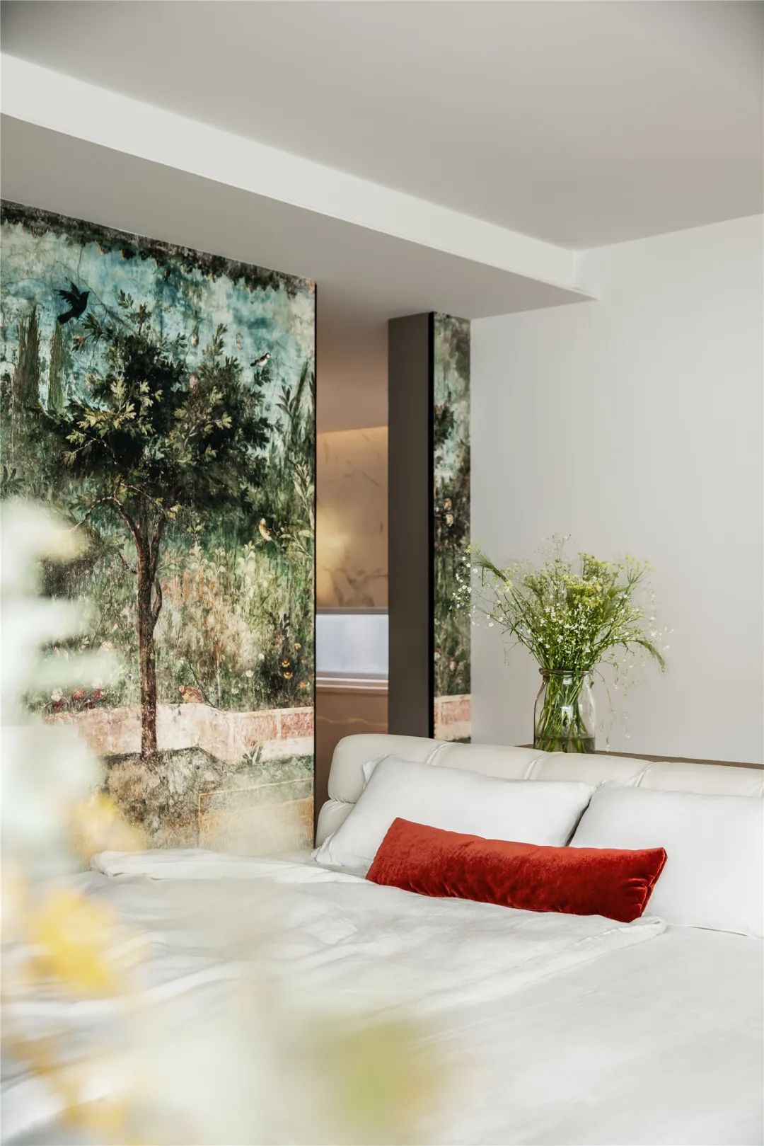 珠江新城|在欧洲回收工地废铁,带回900平艺术别墅