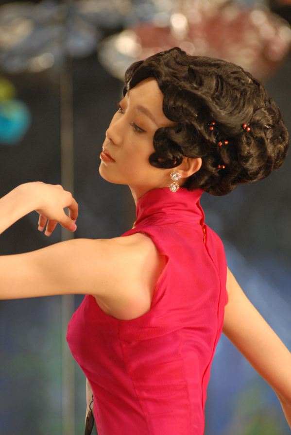 萧煌奇|娱乐圈十大残疾艺人现状：有人东山再起，有人遭遇金融骗局