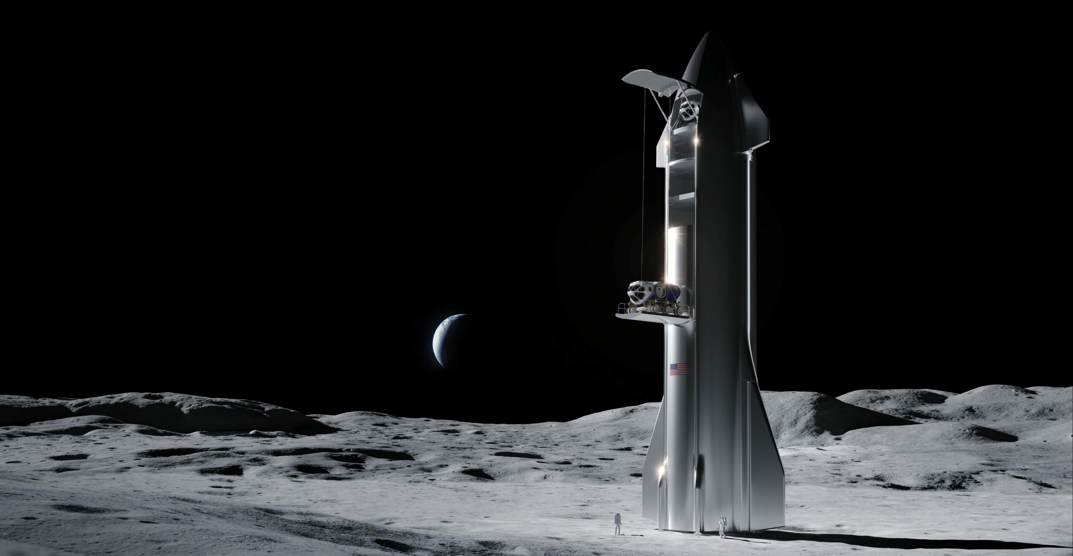 星舰再次静态点火，一级7台发动机轰鸣，会比SLS登月火箭给力吗？