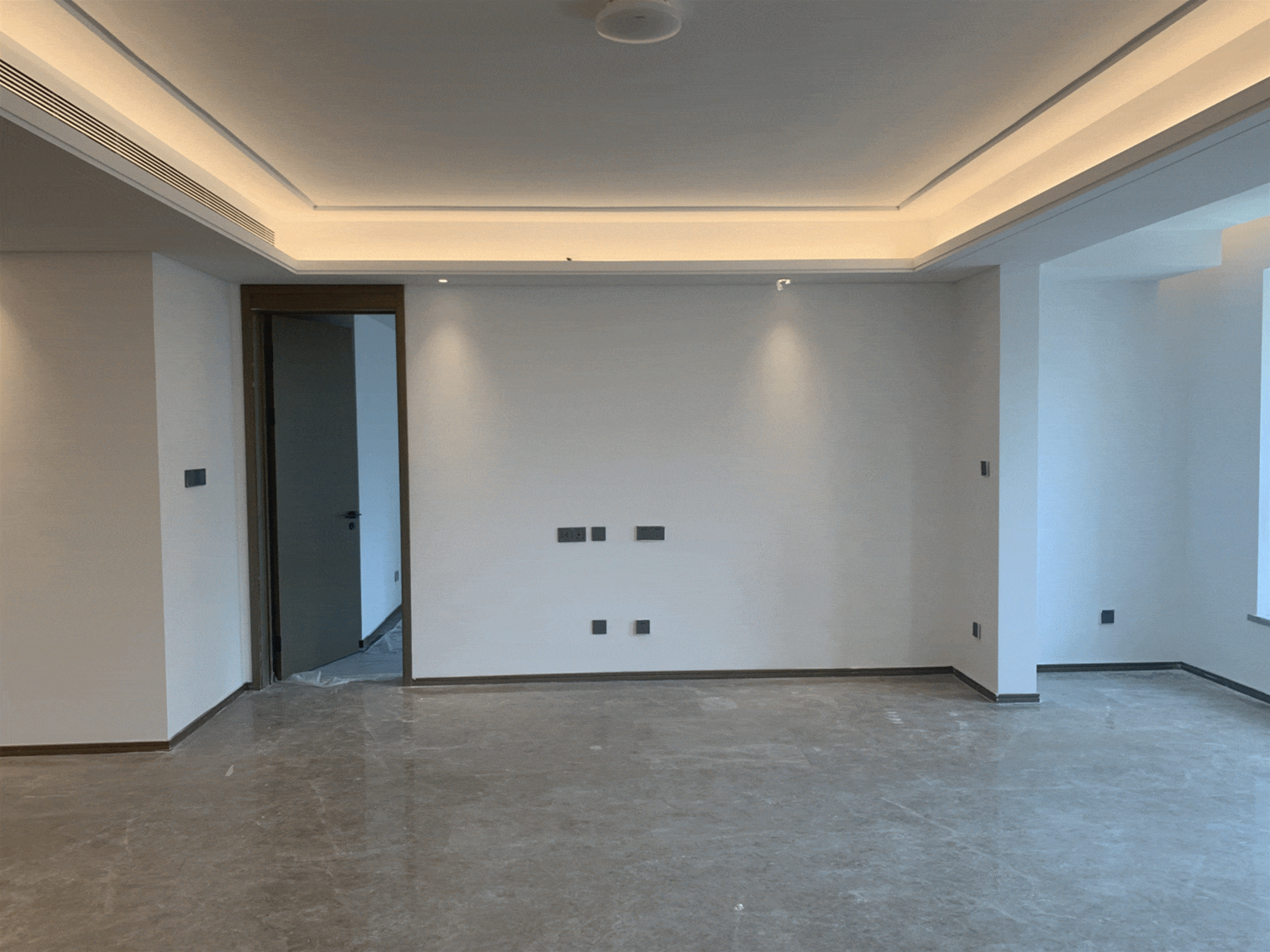 180㎡简约三居室，设计简洁，低调奢华