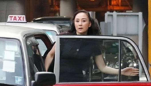 林青霞|16位60+女星现状，林青霞气质好，倪萍自然衰老