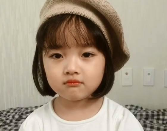 短视频|“疯产姐妹”9个月吸粉近4000万,走红内幕终被曝光?