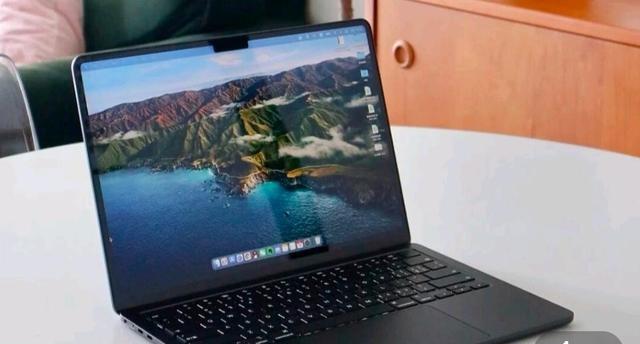小米科技|好评如潮，M2芯片MacBookAir用户评价出炉，用户最爱超薄机身