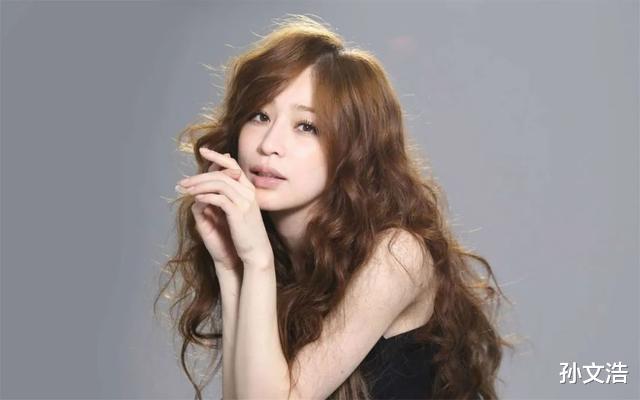 王心凌|人们有多喜欢王心凌,就有多反感于文文