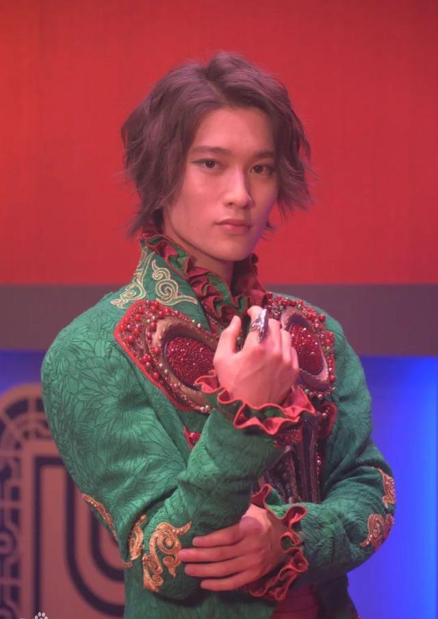 acgn漫评|假面骑士Demons变身者汇总,骑士厨终于实现变身梦