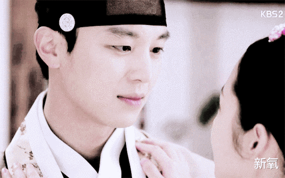 多巴胺|一吻翻红！朴敏英的《月水金火木土》甜疯了，一场吻戏直接鲨到