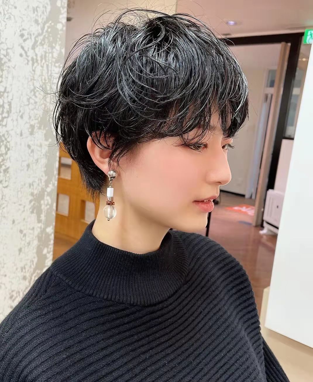 运动 为什么有些女生黑色头发很好看，有些人却显老气？看这三点就知道