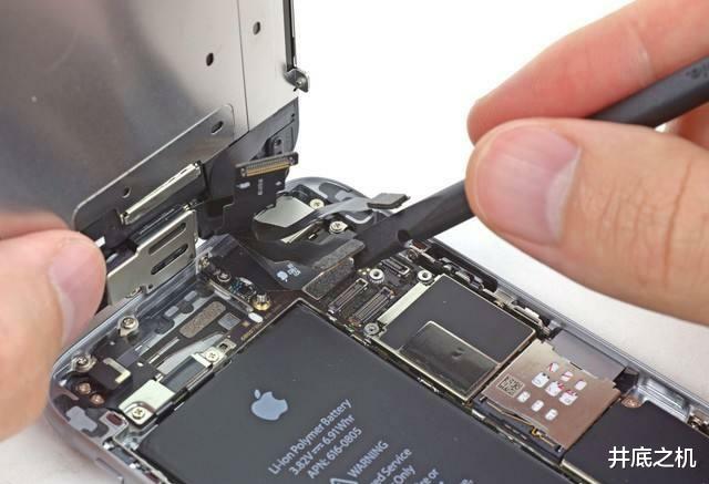 苹果官方售后更换电池要用户退出ID，防止隐私泄露？