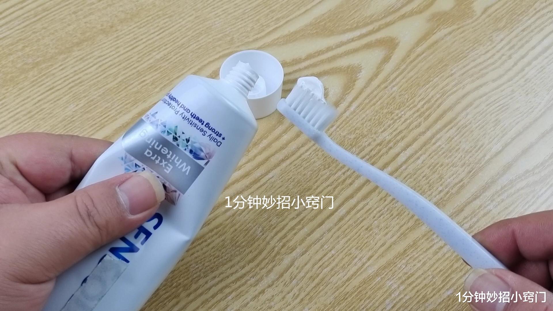 老年斑|买牙膏，这三种牙膏最好不要买，不少家庭还在用，看看家里有没