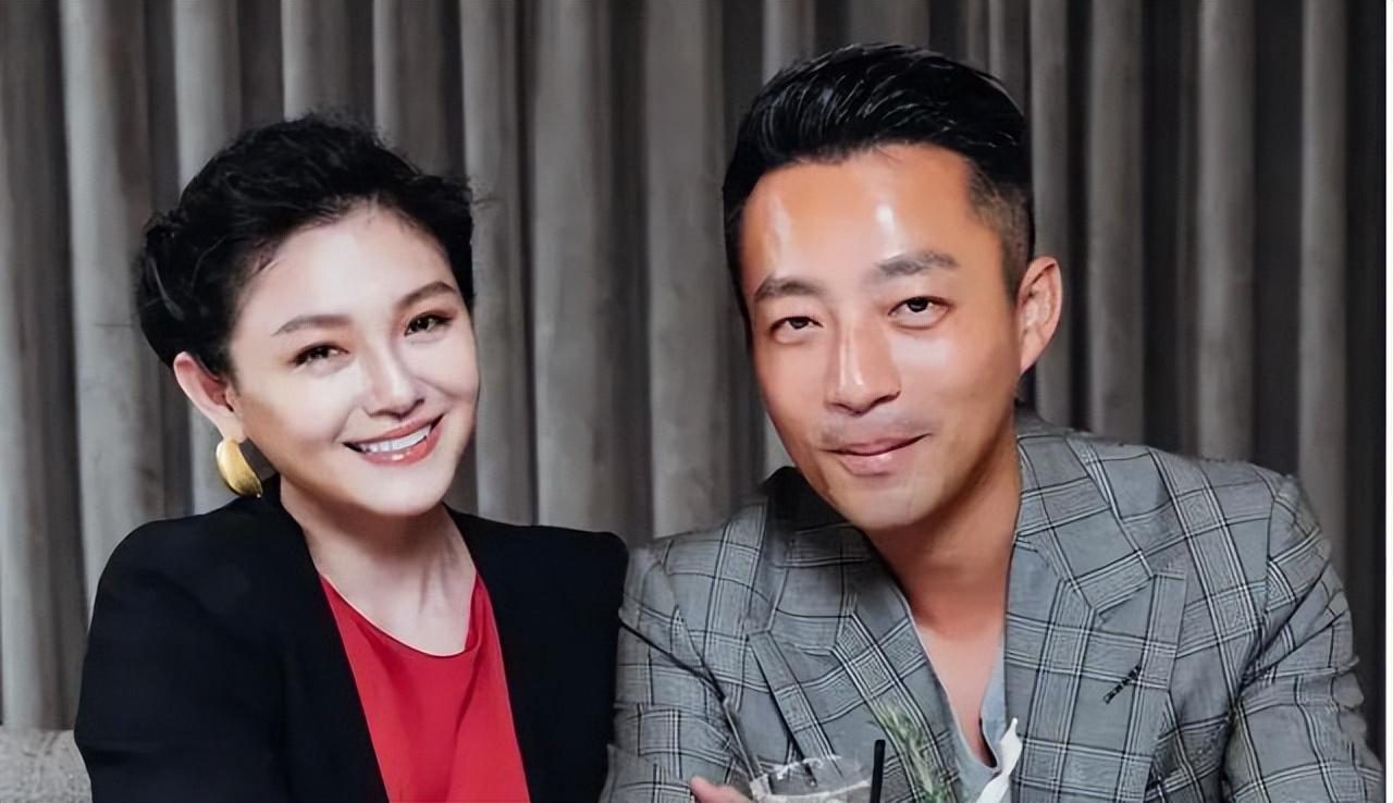 汪小菲|汪小菲和大s离婚的风波牵扯出了一系列的大瓜,其中就提到了小s和她老公