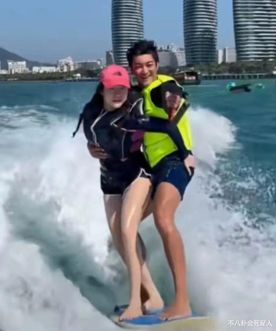 霍思燕|表面小白花,实则“小浪花”,这6位女星,真是“表里不一”呀