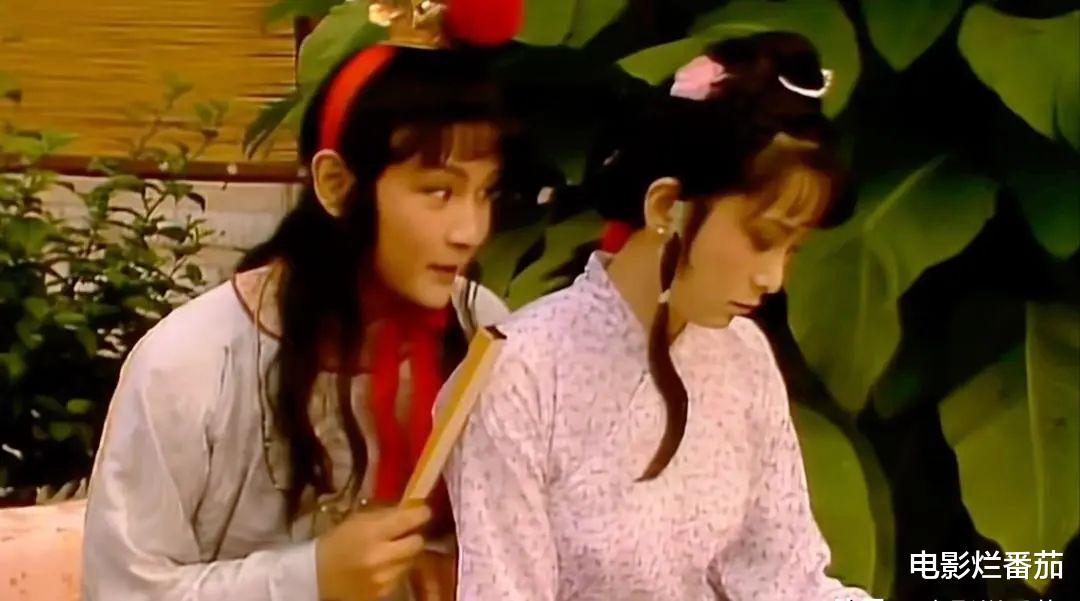 晴雯|同样演“晴雯撕扇”,把10版杨幂和87版安雯一起看,差别就出来了