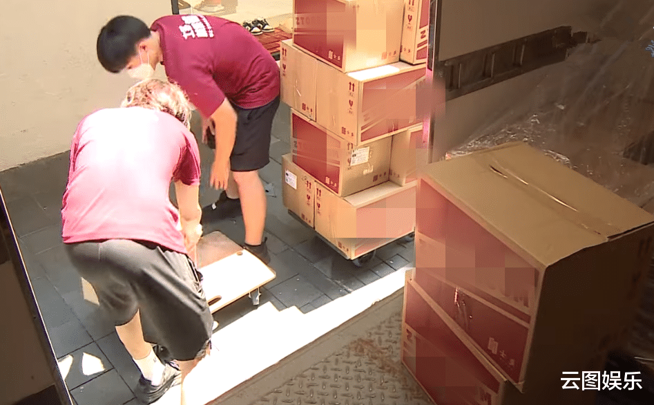 小姐姐|知名男星获TVB奖励50包大米，对方派人送货上门，令豪宅内景曝光