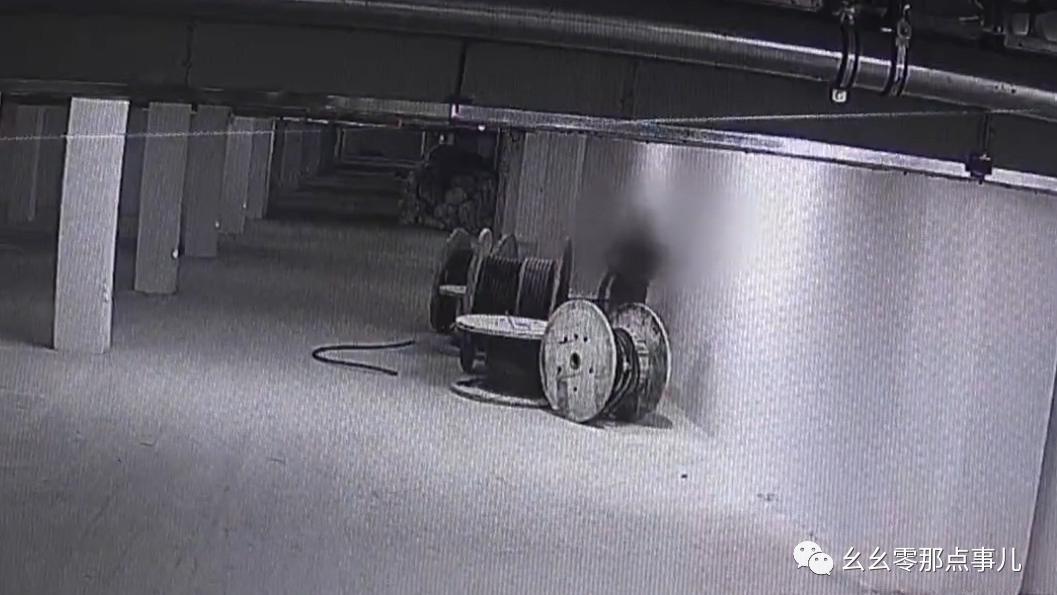 工地小工坑老东家竟日入过万？买新车想干票大的，却等来北京民警