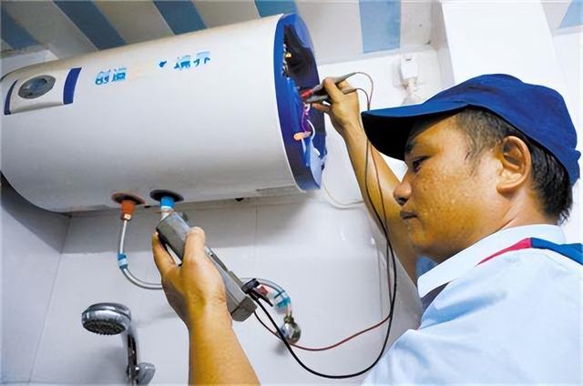 电热水器|10天连丢3条命，热水器漏电频发要不要断电？触电身亡该找谁来赔
