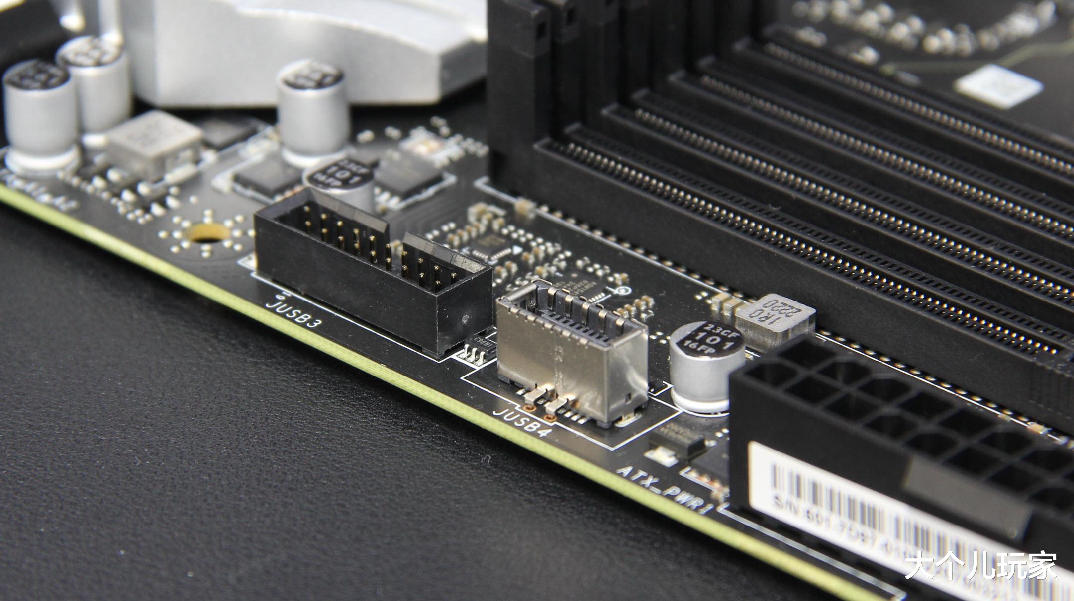 双子星|以身试法!微星B660迫击炮MAX带领超频三双子星硬扛12700超外频