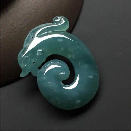 |带你欣赏翡翠界的一股清流——蓝水翡翠！