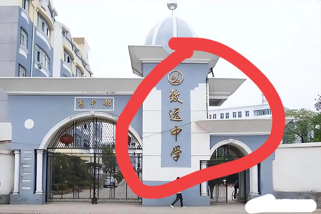 江西警方公布胡鑫宇事件引发网友猜测,被律师质疑缺少相关证据