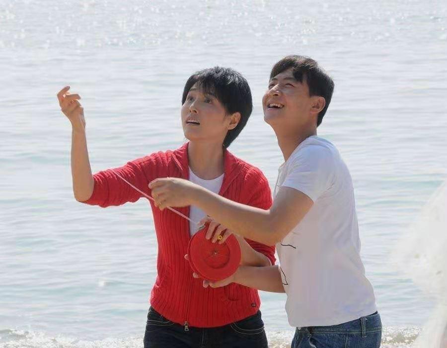 张延|“男人婆”张延和张锦程结婚17年，恩爱20年，育有一女