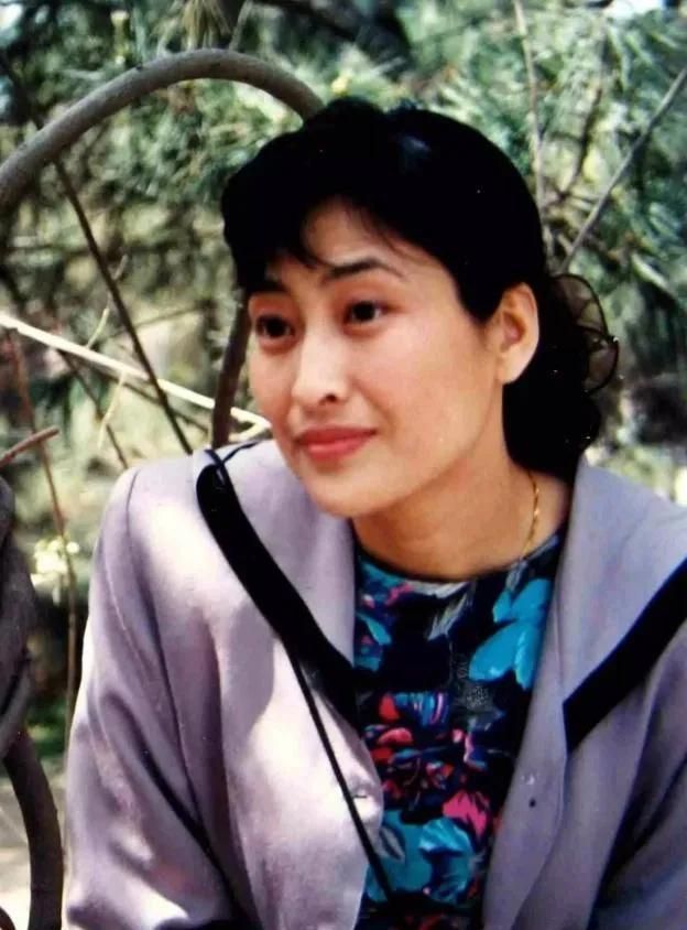 许娣|演员许娣,丈夫照顾她40年没工资,拍戏挣的钱都给他