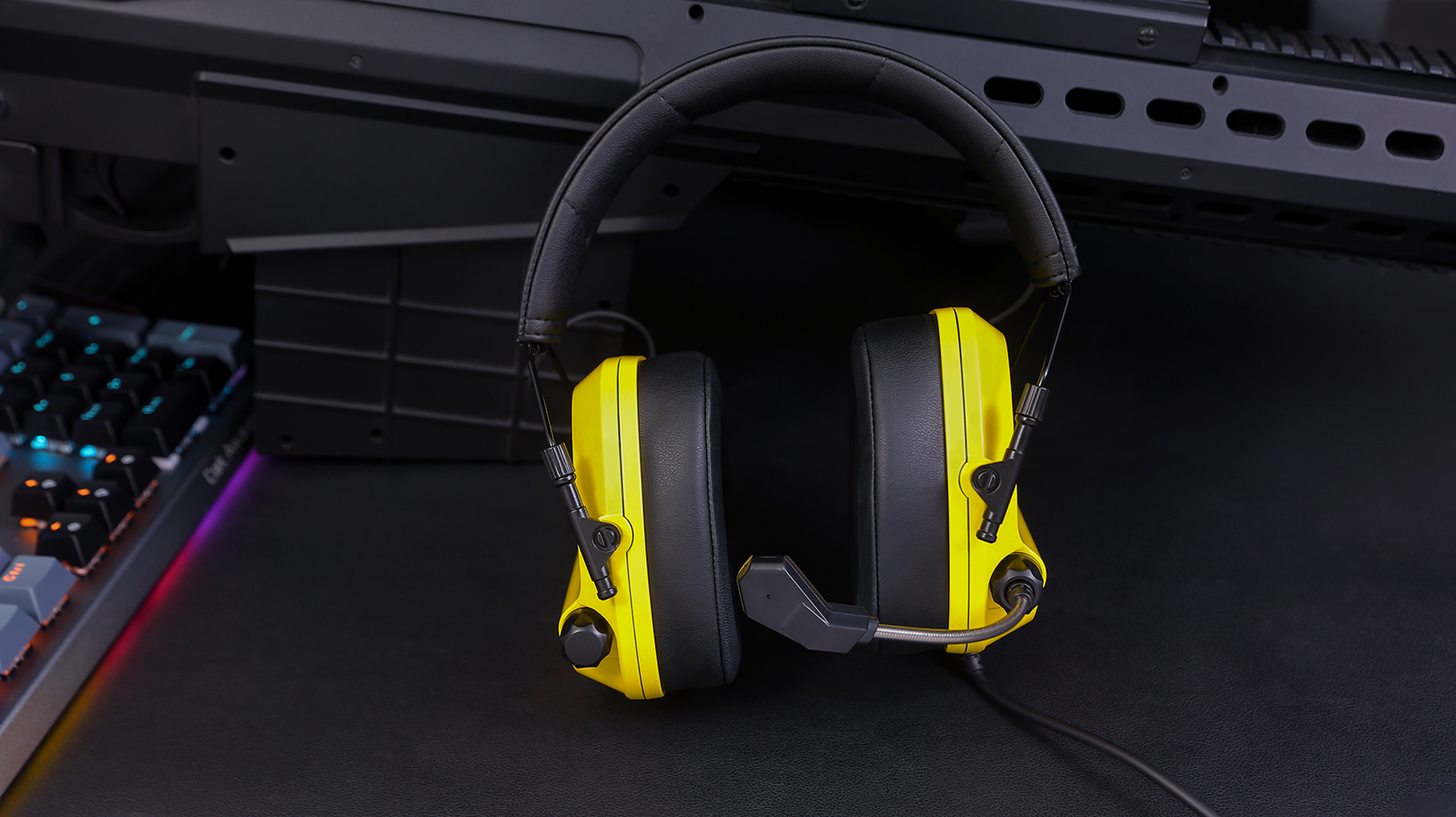 AMD|真实与谎言,西伯利亚S26U,航空耳机原理在哪里?