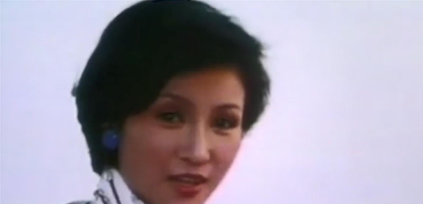 狄波拉|狄波拉一脱成名，差点成为赌王何鸿燊的5房，如今却活得像小女生一般