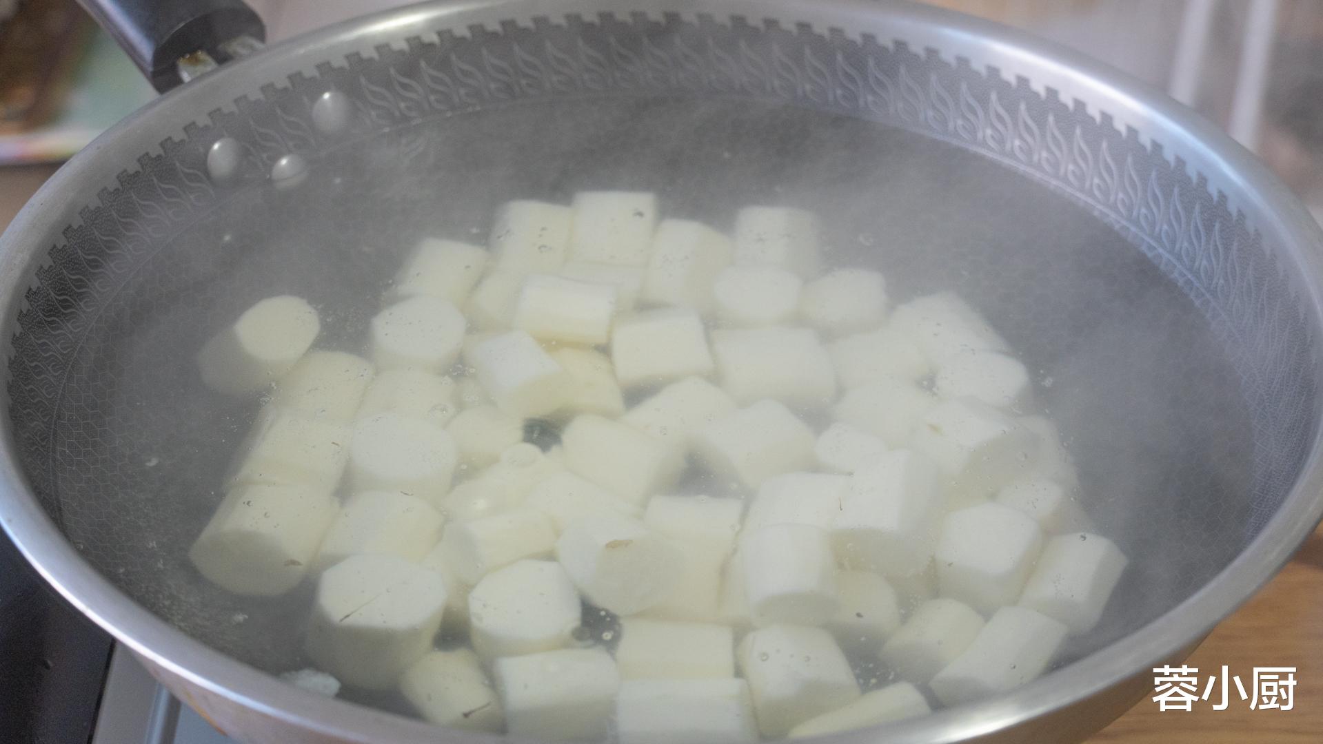 大雪将至，宁愿少吃肉，也要多吃这种“根菜”，香甜好吃，滋润降噪