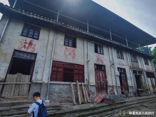 古镇|这个30年前热闹繁荣的重庆水路驿站，如今凋敝破败却是为何？惋惜