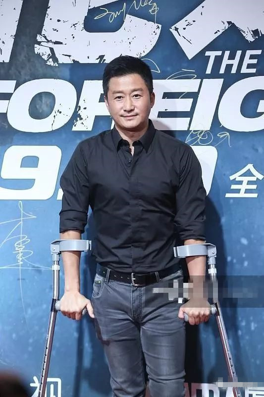 张翰|第一次有演员晒拍戏受伤引网友集体共鸣 张翰了不起啊