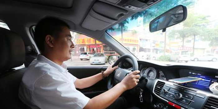 求职|“读博15年,现在开网约车为生”,谁以为高学历就不愁找工作了