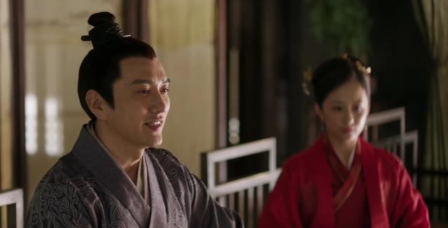 顾廷烨|知否：长柏都陪海氏见公婆，顾廷烨怎么让明兰独自面对豺狼虎豹？